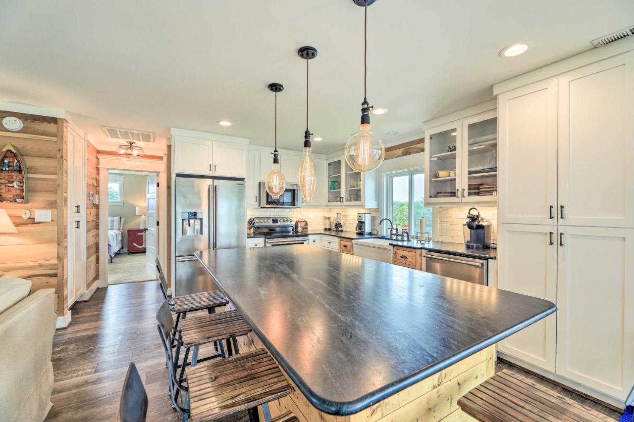 Bright Emerald Isle Home - Walk To The Beach! Exterior foto